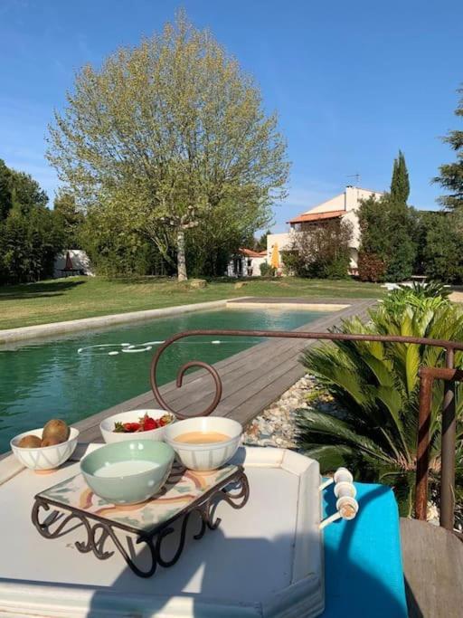 Petit Mas Calme Typique Du Sud ! Villa Valergues Luaran gambar