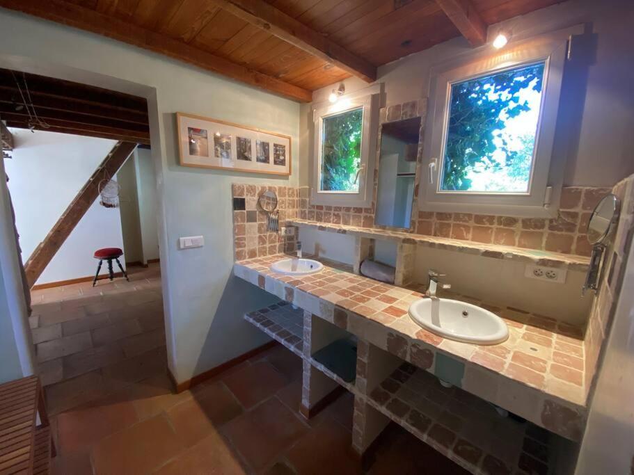 Petit Mas Calme Typique Du Sud ! Villa Valergues Luaran gambar